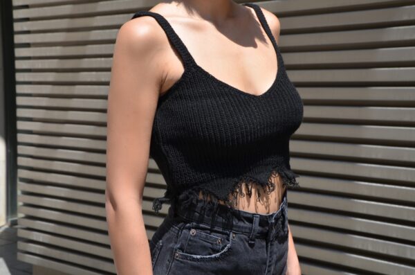 KATE Crop Top - Image 2